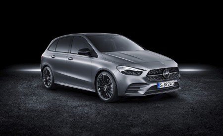 2019 Mercedes-Benz B-Class Front Three-Quarter Wallpapers 450x275 (31)
