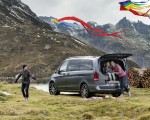 2019 Mercedes-Benz V-Class EXCLUSIVE Line (Color: Selenit Grey Metallic) Rear Three-Quarter Wallpapers 150x120 (28)