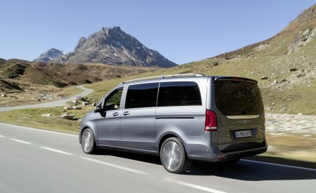 2019 Mercedes-Benz V-Class EXCLUSIVE Line (Color: Selenit Grey Metallic) Rear Three-Quarter Wallpapers 450x275 (11)