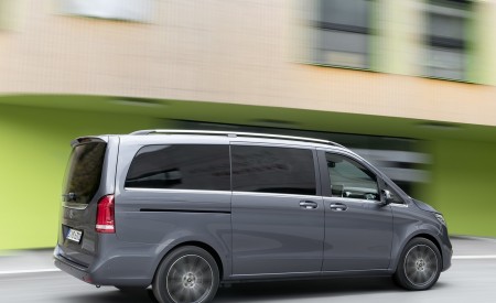 2019 Mercedes-Benz V-Class EXCLUSIVE Line (Color: Selenit Grey Metallic) Rear Wallpapers 450x275 (18)