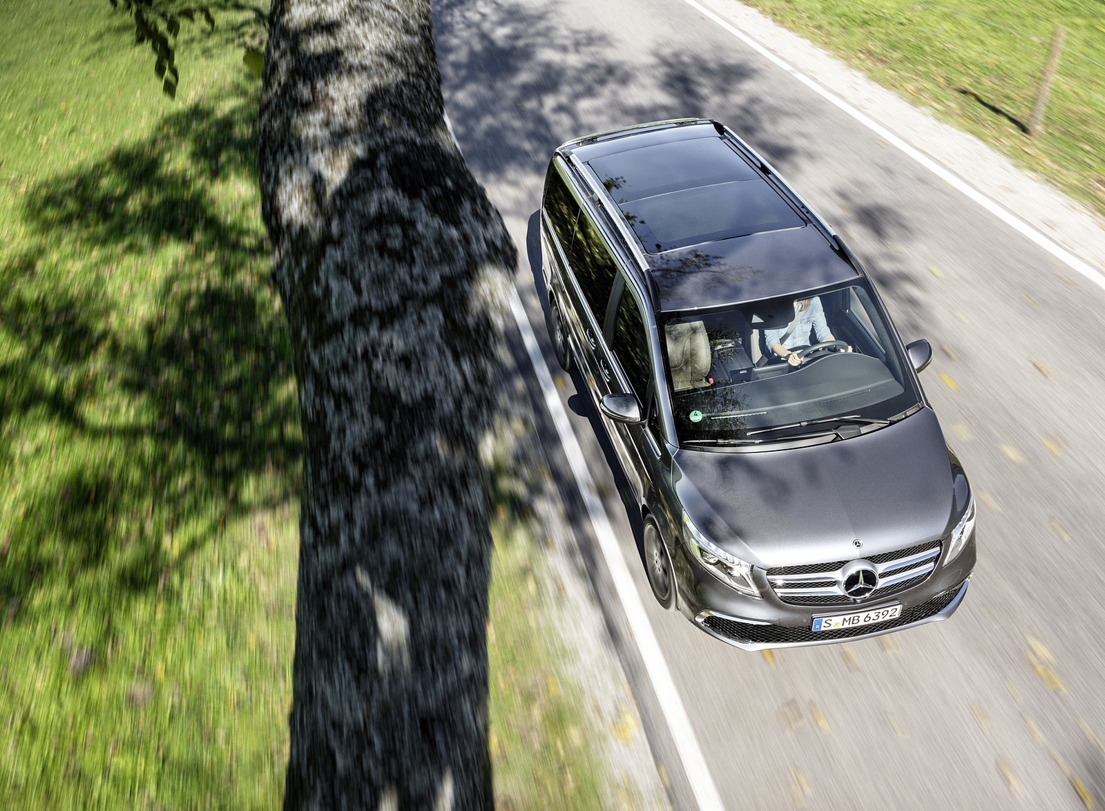 2019 Mercedes-Benz V-Class EXCLUSIVE Line (Color: Selenit Grey Metallic) Top Wallpapers (12)