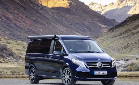 2019 Mercedes-Benz V-Class Marco Polo (Color: Cavansit Blue Metallic) Front Three-Quarter Wallpapers 450x275 (41)