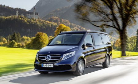 2019 Mercedes-Benz V-Class Marco Polo (Color: Cavansit Blue Metallic) Front Three-Quarter Wallpapers 450x275 (39)
