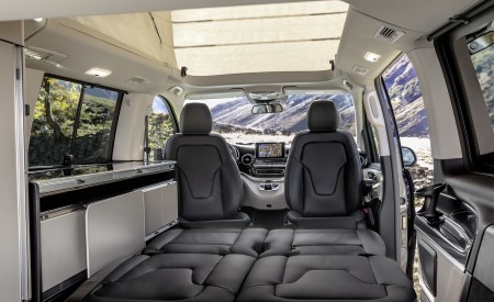 2019 Mercedes-Benz V-Class Marco Polo Interior Wallpapers 450x275 (67)