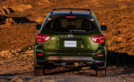 2019 Nissan Pathfinder Rock Creek Edition Rear Wallpapers 450x275 (7)