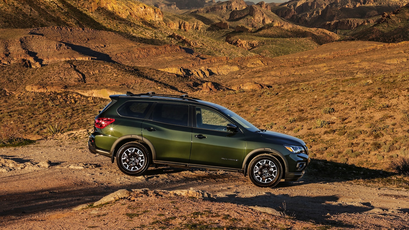 2019 Nissan Pathfinder Rock Creek Edition Side Wallpapers (8)