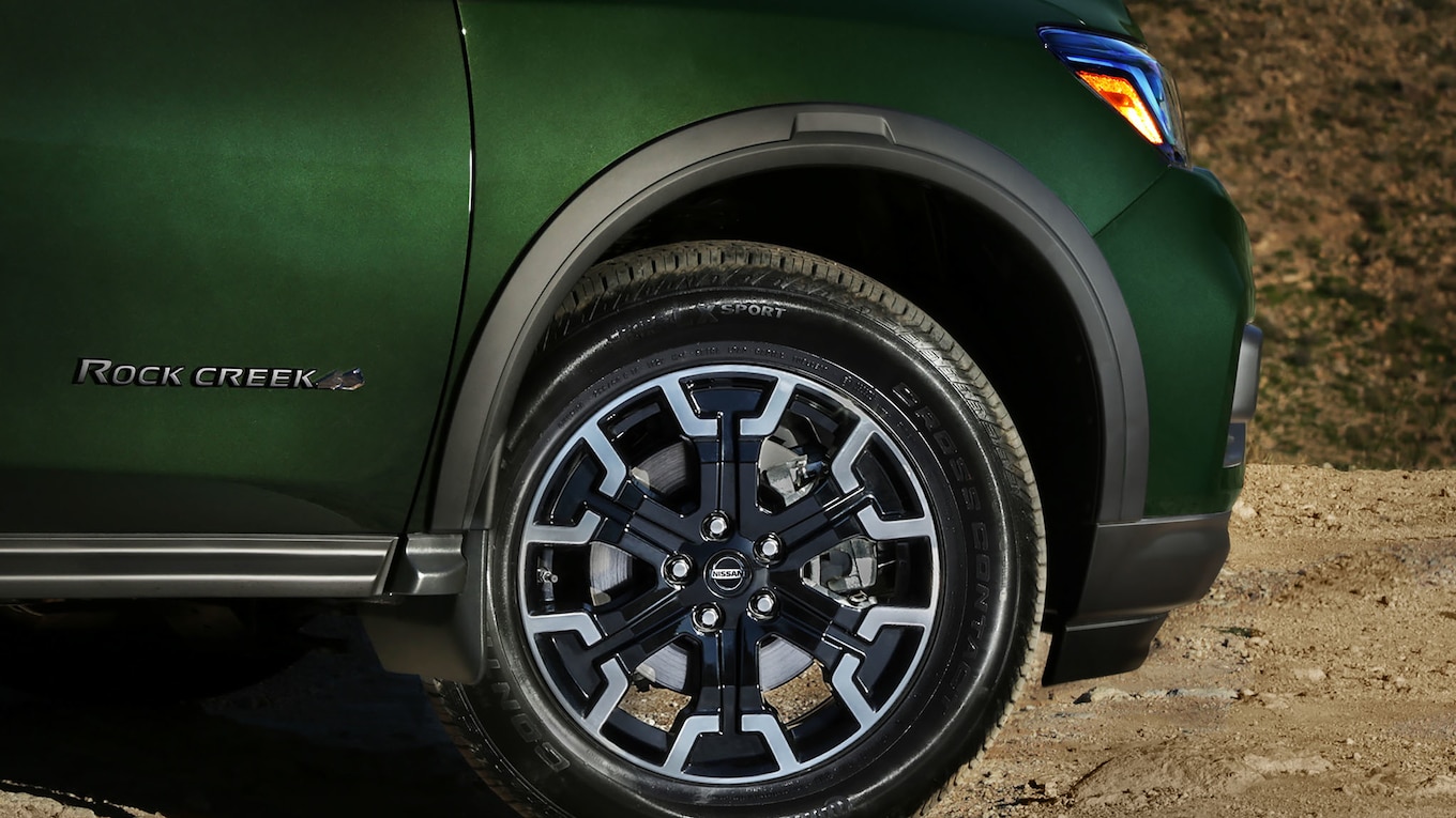 2019 Nissan Pathfinder Rock Creek Edition Wheel Wallpapers (9)