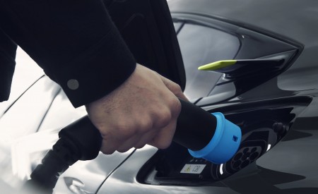 2019 Peugeot 508 Sport Engineered Concept Charging Wallpapers 450x275 (31)