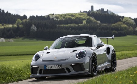 2019 Porsche 911 GT3 RS (Color: Crayon) Front Three-Quarter Wallpapers 450x275 (59)