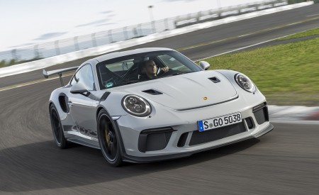 2019 Porsche 911 GT3 RS (Color: Crayon) Front Three-Quarter Wallpapers 450x275 (48)
