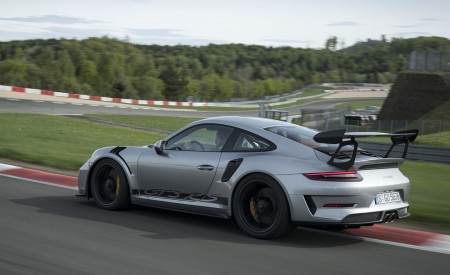 2019 Porsche 911 GT3 RS (Color: GT-Silver) Rear Three-Quarter Wallpapers 450x275 (79)