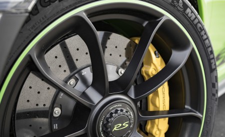 2019 Porsche 911 GT3 RS (Color: Lizard Green) Brakes Wallpapers 450x275 (144)