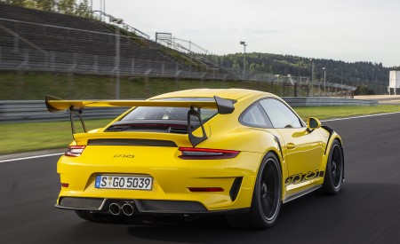 2019 Porsche 911 GT3 RS (Color: Racing Yellow) Rear Three-Quarter Wallpapers 450x275 (40)