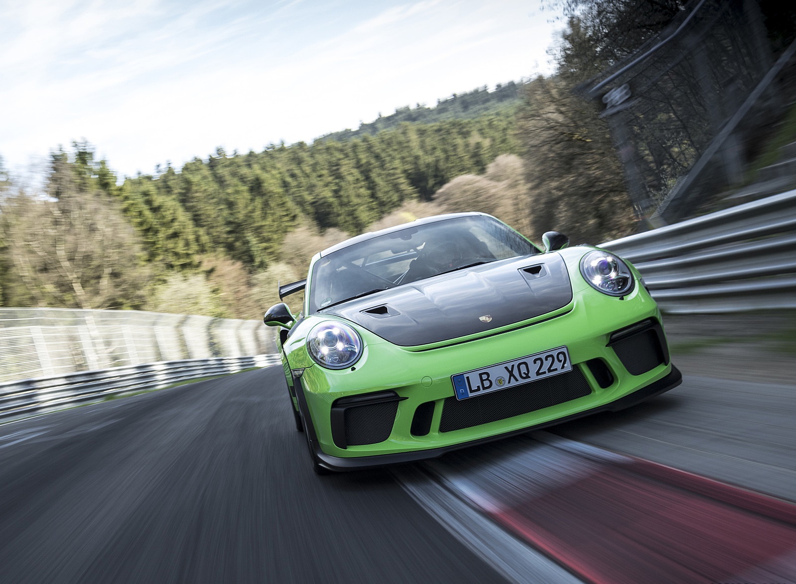 2019 Porsche 911 GT3 RS Front Wallpapers (4)