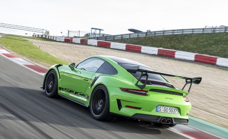 2019 Porsche 911 GT3 RS Weissach Package (Color: Lizard Green) Rear Three-Quarter Wallpapers 450x275 (180)