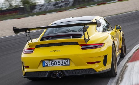 2019 Porsche 911 GT3 RS Weissach Package (Color: Racing Yellow) Rear Wallpapers 450x275 (21)