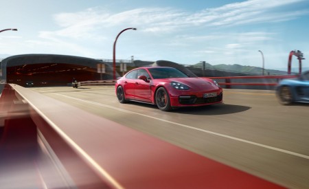 2019 Porsche Panamera GTS (Color: Carmine Red) Front Three-Quarter Wallpapers 450x275 (2)