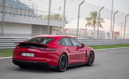 2019 Porsche Panamera GTS (Color: Carmine Red) Rear Three-Quarter Wallpapers 450x275 (68)