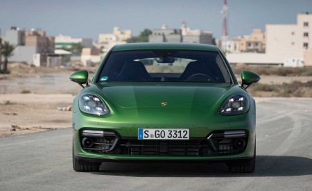 2019 Porsche Panamera GTS (Color: Mamba Green Metallic) Front Wallpapers 450x275 (38)