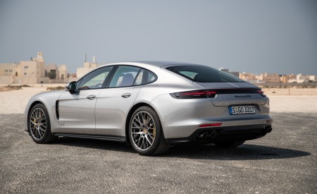 2019 Porsche Panamera GTS Rear Three-Quarter Wallpapers 450x275 (111)