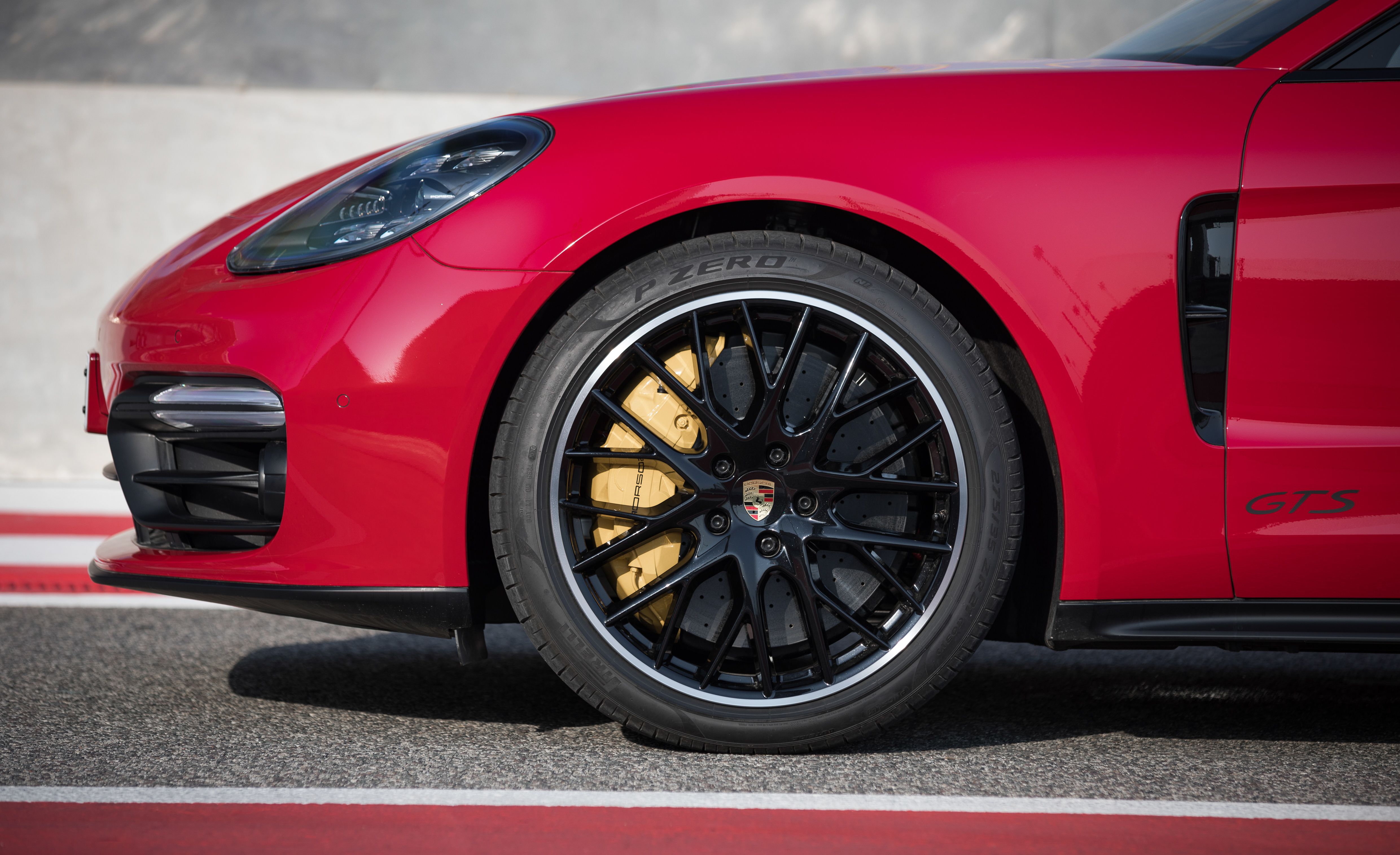 2019 Porsche Panamera GTS Sport Turismo Wheel Wallpapers (14)