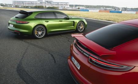 2019 Porsche Panamera GTS and Panamera GTS Sport Turismo Wallpapers 450x275 (30)