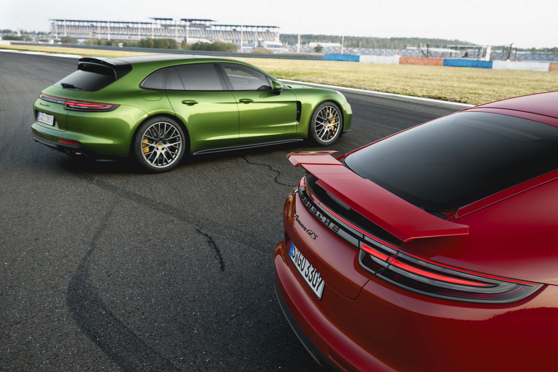 2019 Porsche Panamera GTS and Panamera GTS Sport Turismo Wallpapers #30 of 93