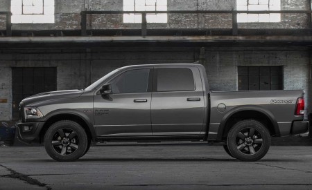 2019 Ram 1500 Classic Warlock Side Wallpapers 450x275 (6)