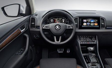 2019 Skoda Karoq Scout Interior Cockpit Wallpapers 450x275 (25)