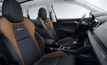 2019 Skoda Karoq Scout Interior Front Seats Wallpapers 450x275 (22)