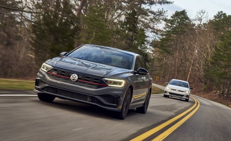 2019 Volkswagen Jetta GLI 35th Anniversary Edition Front Wallpapers 450x275 (45)