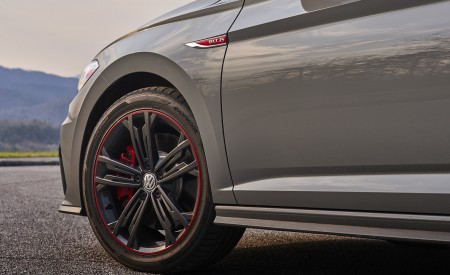 2019 Volkswagen Jetta GLI 35th Anniversary Edition Wheel Wallpapers 450x275 (64)