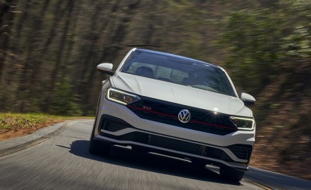 2019 Volkswagen Jetta GLI Autobahn Front Wallpapers 450x275 (76)