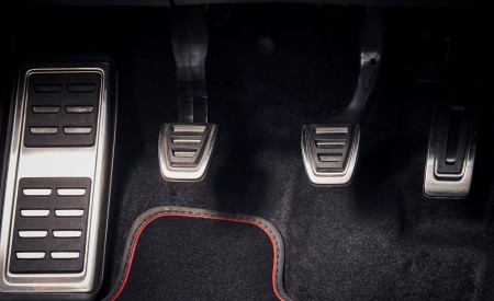 2019 Volkswagen Jetta GLI Autobahn Pedals Wallpapers 450x275 (91)