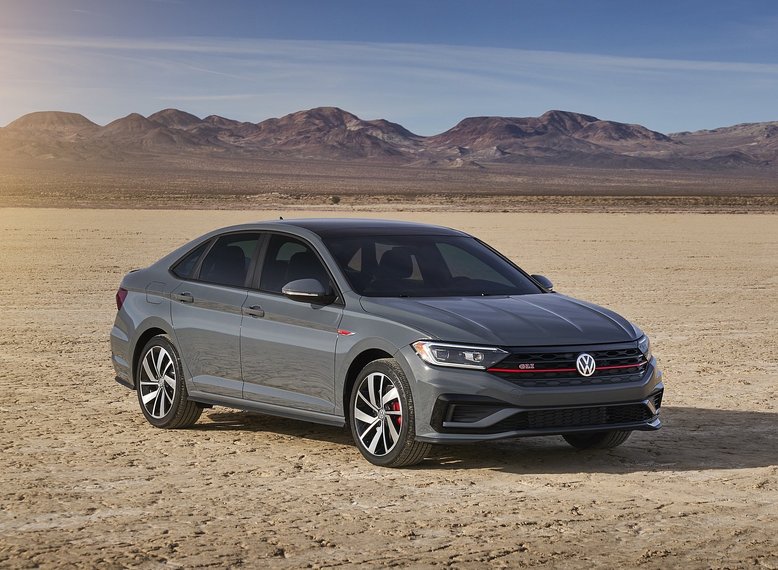 2019 Volkswagen Jetta GLI Front Three-Quarter Wallpapers (7)