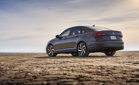 2019 Volkswagen Jetta GLI Rear Three-Quarter Wallpapers 450x275 (9)