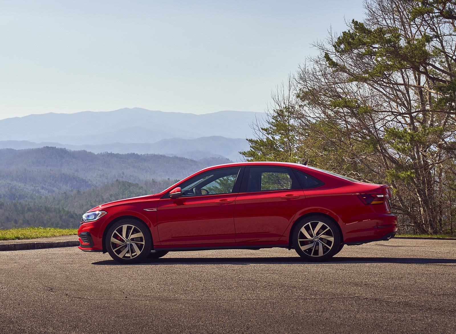 2019 Volkswagen Jetta GLI S Side Wallpapers (11)