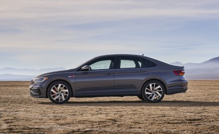 2019 Volkswagen Jetta GLI Side Wallpapers 450x275 (12)