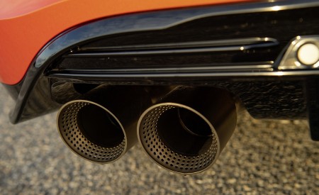 2019 Volkswagen T-Roc R Exhaust Wallpapers 450x275 (85)
