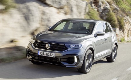 2019 Volkswagen T-Roc R Front Three-Quarter Wallpapers 450x275 (98)
