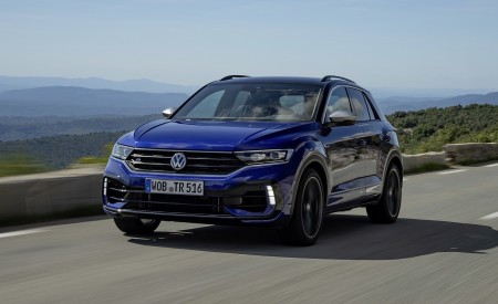 2019 Volkswagen T-Roc R Front Three-Quarter Wallpapers 450x275 (5)