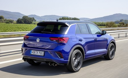 2019 Volkswagen T-Roc R Rear Three-Quarter Wallpapers 450x275 (129)