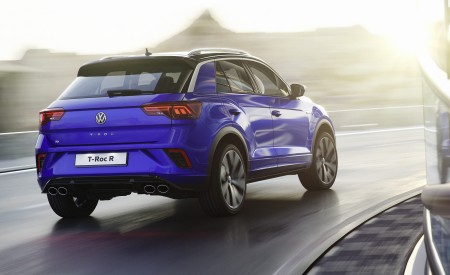2019 Volkswagen T-Roc R Rear Three-Quarter Wallpapers 450x275 (146)
