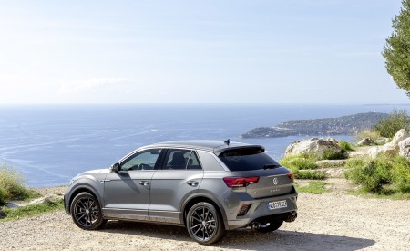 2019 Volkswagen T-Roc R Rear Three-Quarter Wallpapers 450x275 (116)