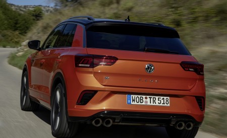 2019 Volkswagen T-Roc R Rear Three-Quarter Wallpapers 450x275 (67)