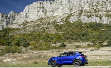 2019 Volkswagen T-Roc R Side Wallpapers 450x275 (20)