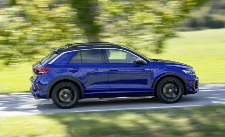 2019 Volkswagen T-Roc R Side Wallpapers 450x275 (22)