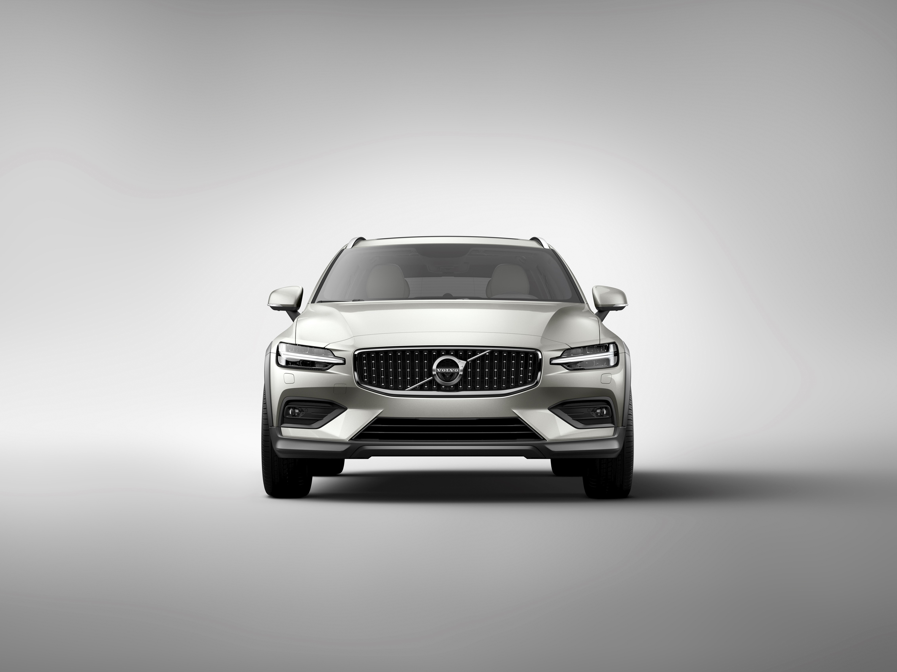 2019 Volvo V60 Cross Country Front Wallpapers (15)