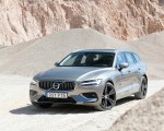 2019 Volvo V60 Front Three-Quarter Wallpapers 150x120