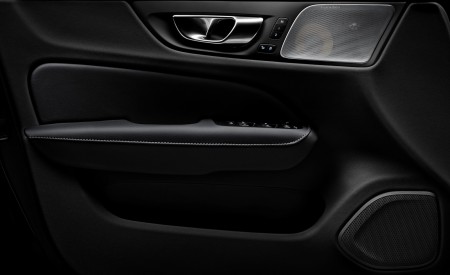 2019 Volvo V60 Interior Detail Wallpapers 450x275 (119)